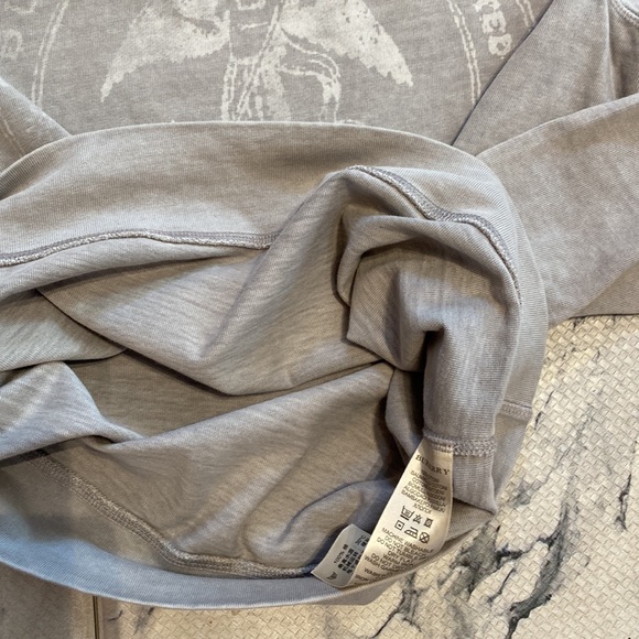Burberry NEW Large LOGO (Distressed) Sweatshirt🔥Mens SM/Med 21” p-p UNISEX - Picture 6 of 11